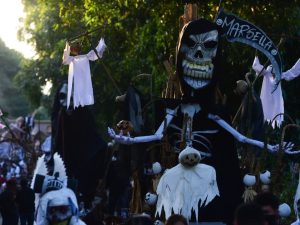 Así se vive el festival de la Calabiuza en Tonacatepeque. Foto Emerson Del Cid