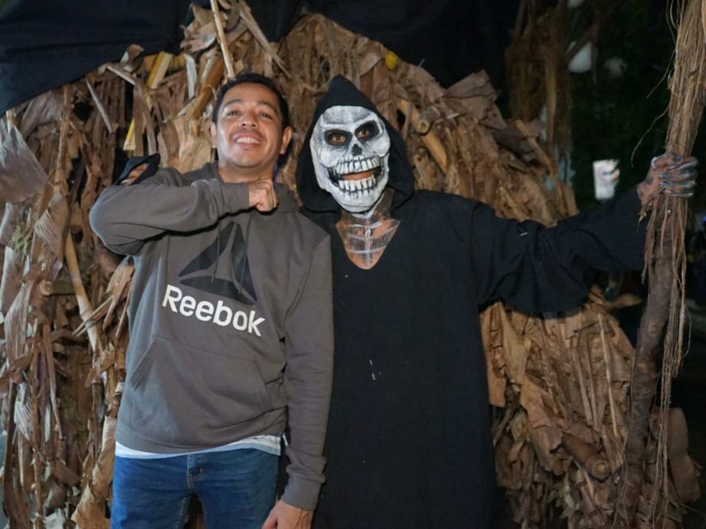 Así se vive el festival de la Calabiuza en Tonacatepeque. Foto Emerson Del Cid