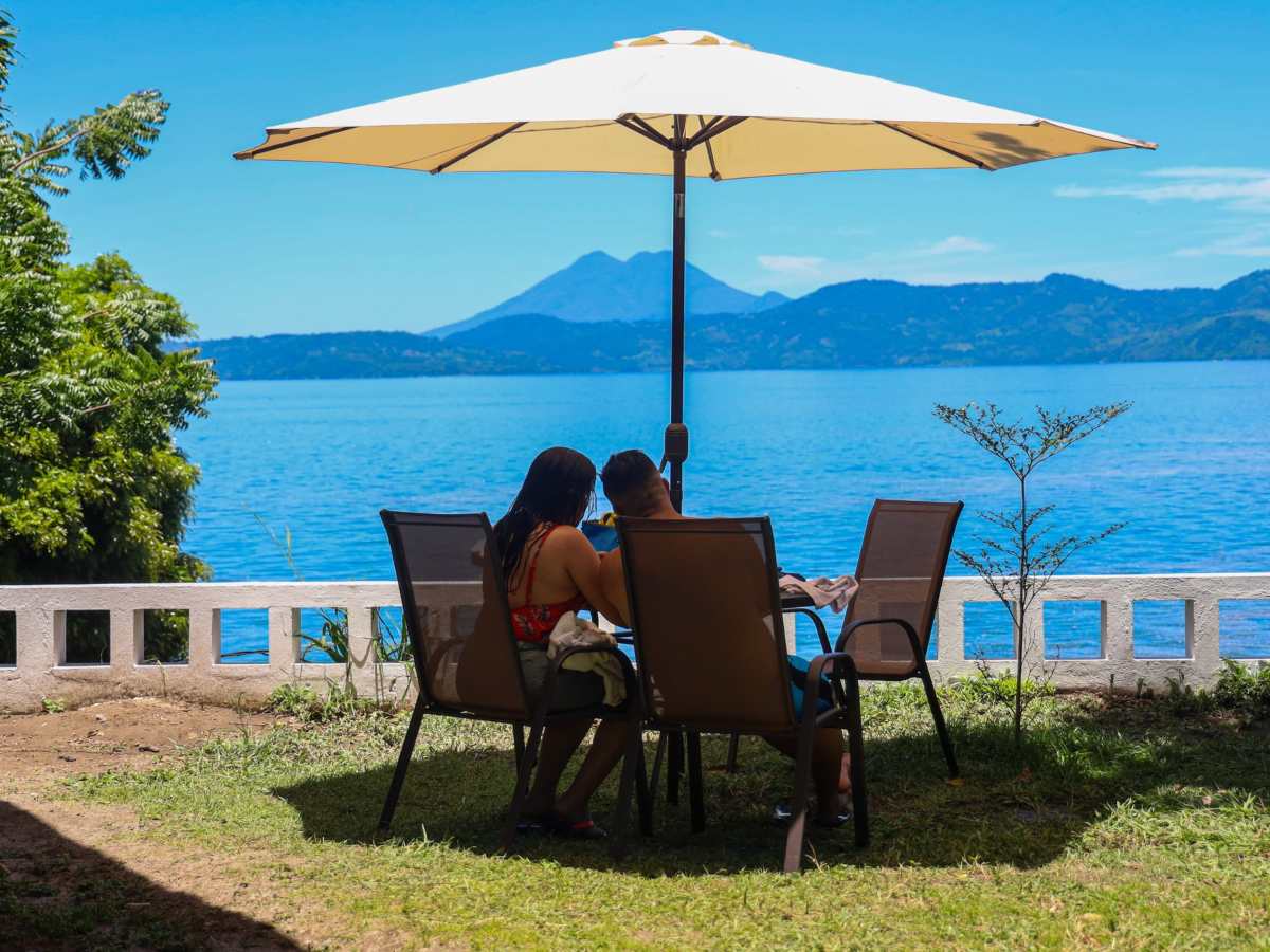 Rancho Municipal en el Lago de Ilopango