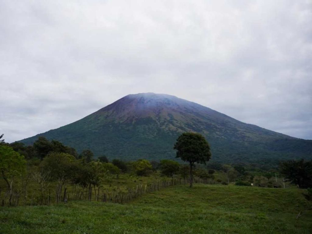 Volcan Chaparrastique en San Miguel