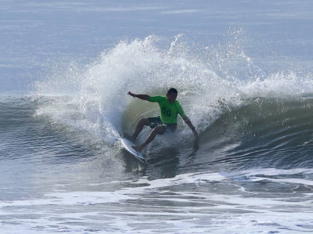 Las olas de Punta Mango, uno de los tesoros de Surf City 2 en el Oriente Salvaje, reciben desde el 17 hasta el 22 de noviembre, a más de 300 atletas provenientes de 27 países, quienes competirán en el ALAS Global Finals 2025, la parada final del circuito latinoamericano de surf. Fotografía/ Phillipe Demarsan