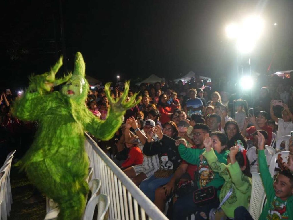 Villa navideña en El Cafetalon