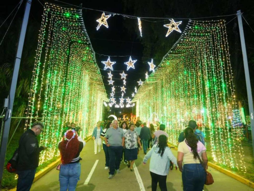 Villa navideña en El Cafetalon