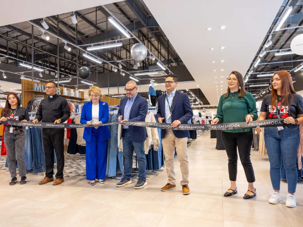 Inaugaración Prismamoda