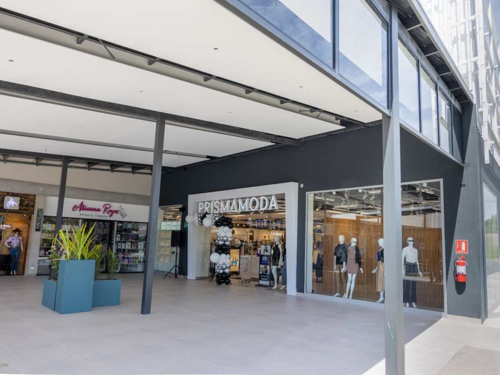 Inaugaración Prismamoda