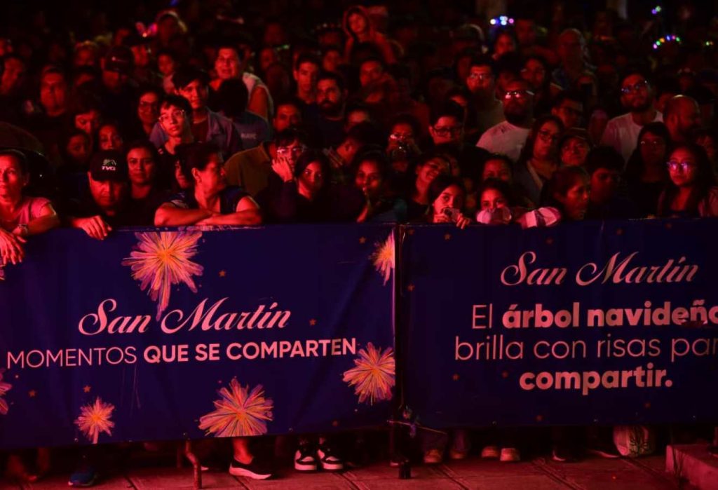 El Árbol San Martín en El Salvador del Mundo