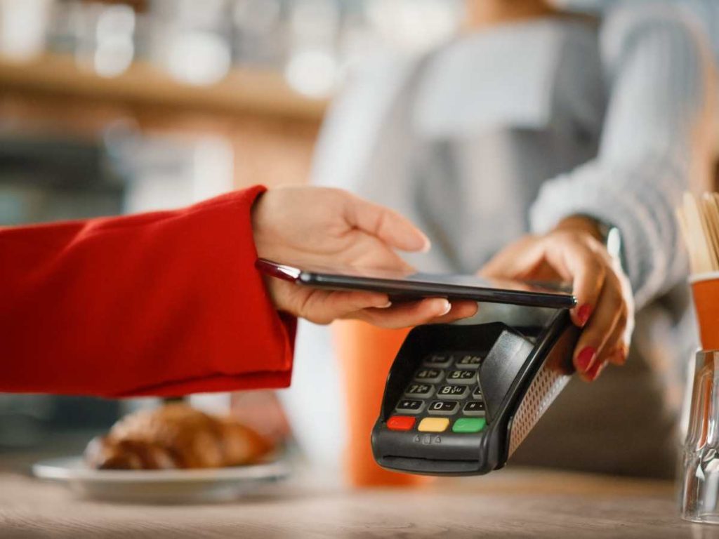 Beneficios cashback 5% al pagar con Tarjeta de Crédito NIU