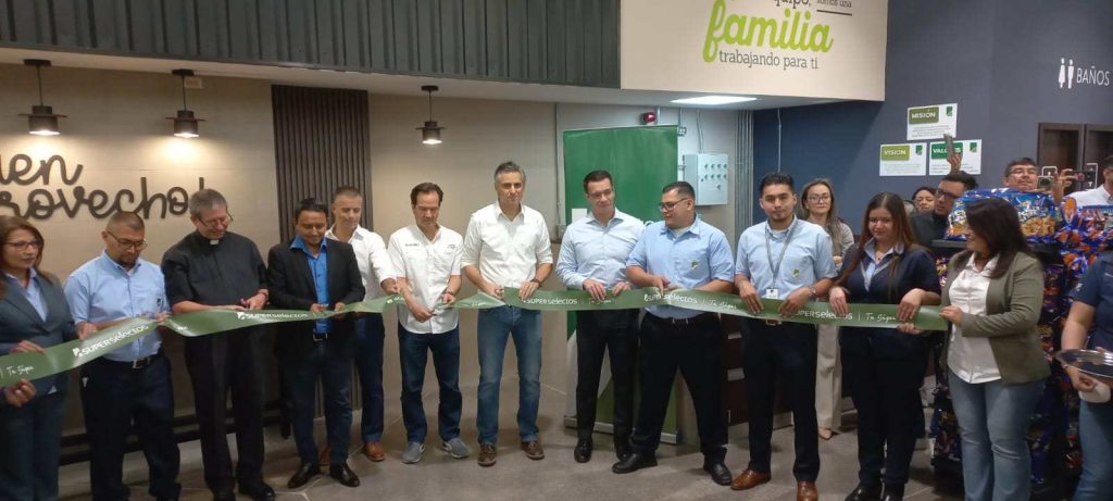 Nuevos Super Selectos Santa Ana