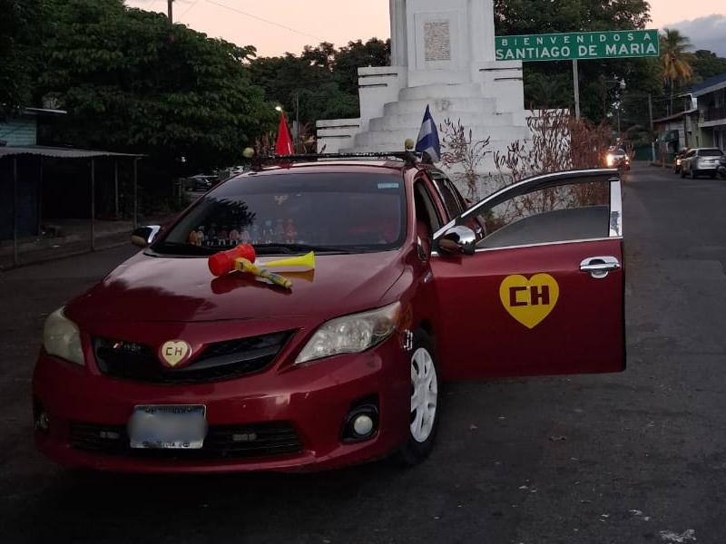 El “Chapulín Colorado” que recorre Santiago de María