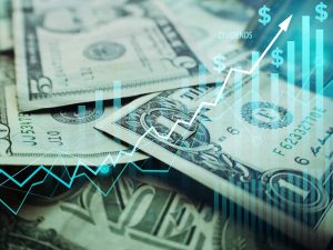 El crecimiento del PIB de Estados Unidos en 2025 se apoyó en el consumo y el gasto público, fortaleciendo el mercado laboral que sostiene a millones de migrantes.