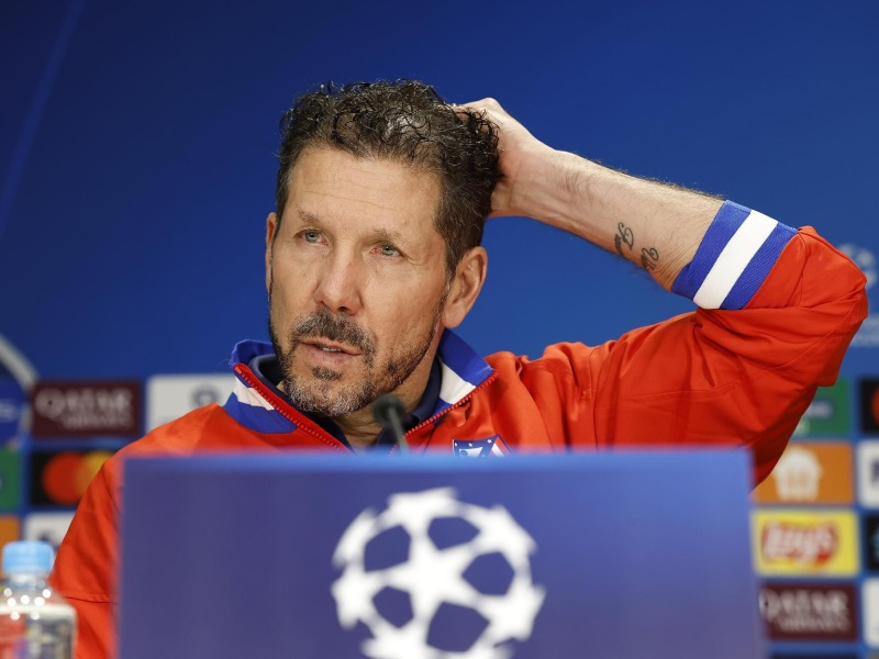 Diego "Cholo" Simeone, técnico del Atlético de Madrid español, en conferencia de prensa. / Foto EFE