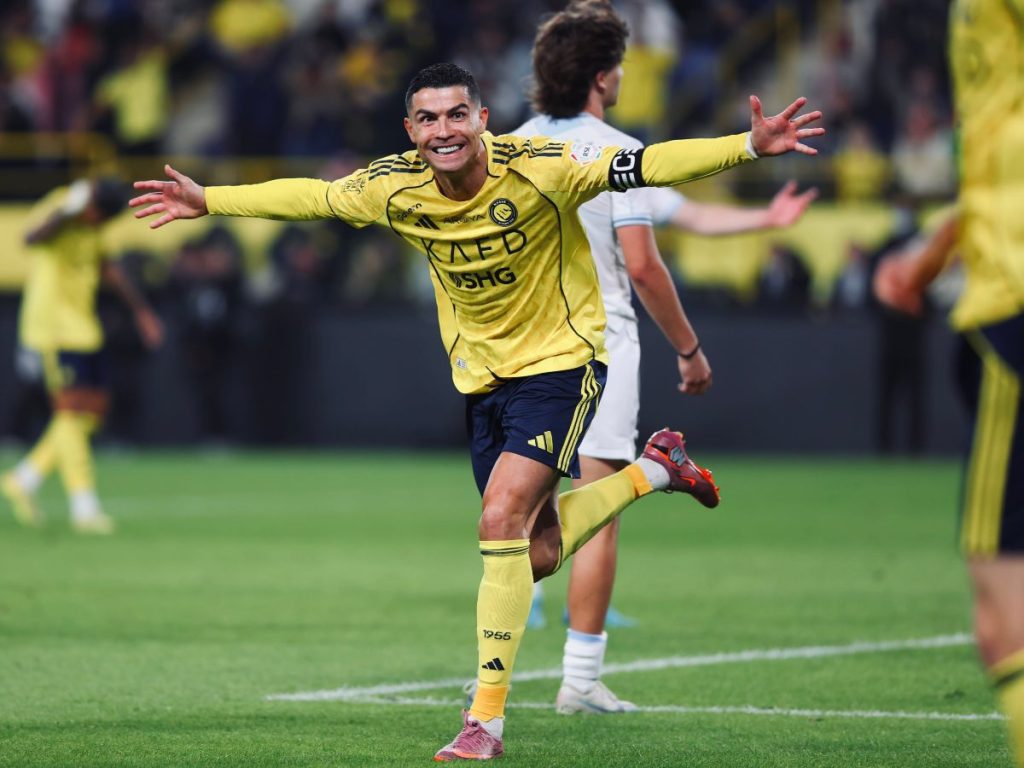 Cristiano Ronaldo anota gol con el Al-Nassr. Foto X Al-Nassr