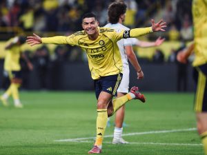 Cristiano Ronaldo anota gol con el Al-Nassr. Foto X Al-Nassr