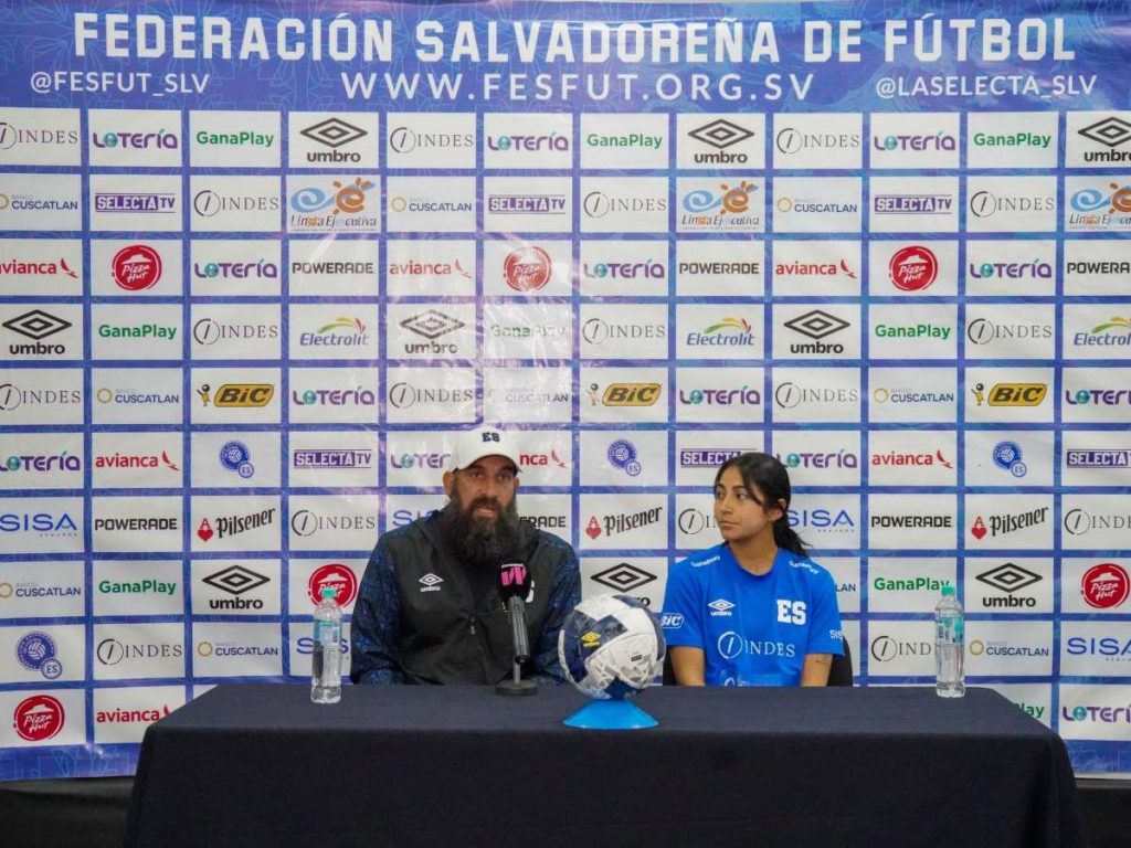 Todo listo para que la Selecta femenina enfrente a Honduras rumbo al Mundial. Foto X Selecta