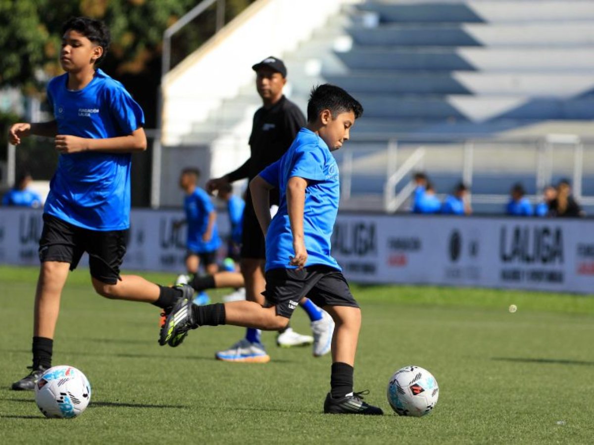 Finalizan en El Salvador los Campus Internacionales de “LALIGA Valores y Oportunidad”. Foto Cortesía LaLiga