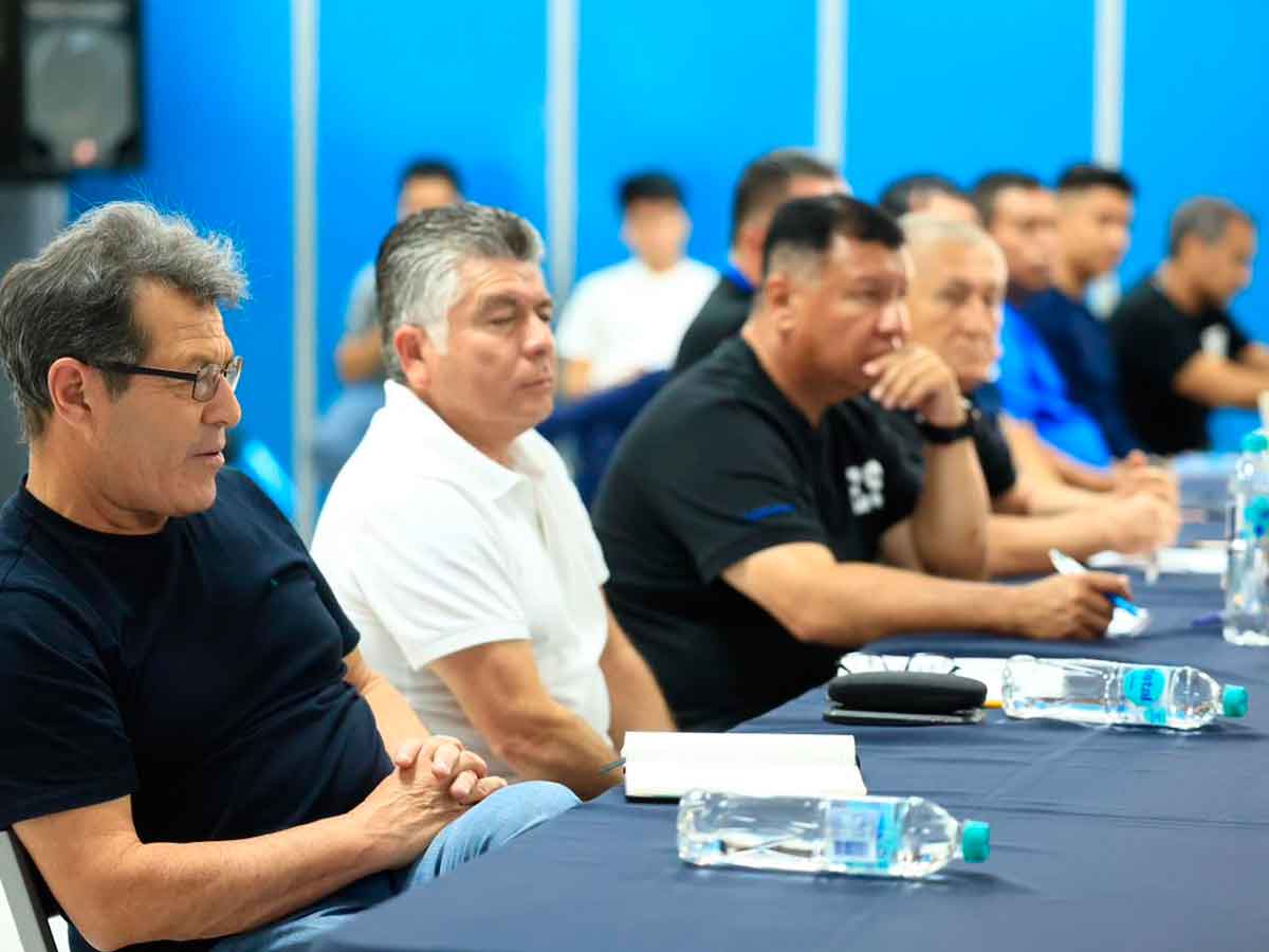 deportes-reunion-yamil-bukele-fesfut-04