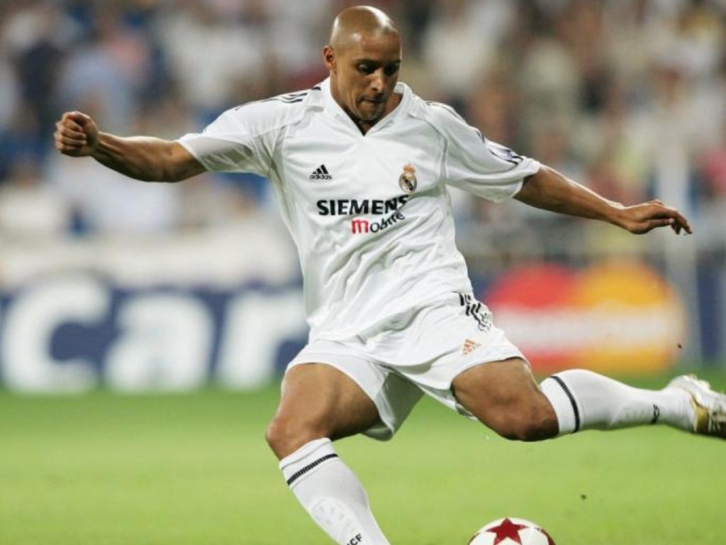 El exlateral del Real Madrid permanece en observación tras la intervención. Fotografía/ X