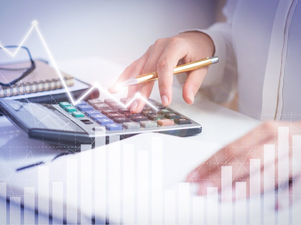 La industria salvadoreña consolida su recuperación con proyecciones de crecimiento del 4% para 2025, según la ASI y el FMI.