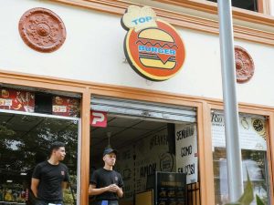 dinero-negocios-emprendimiento-top-burguer01