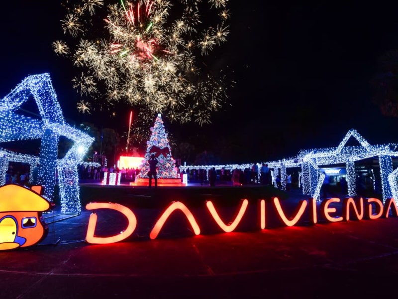 Una Navidad de luz y unión: Davivienda celebra con alegría su décimo encendido