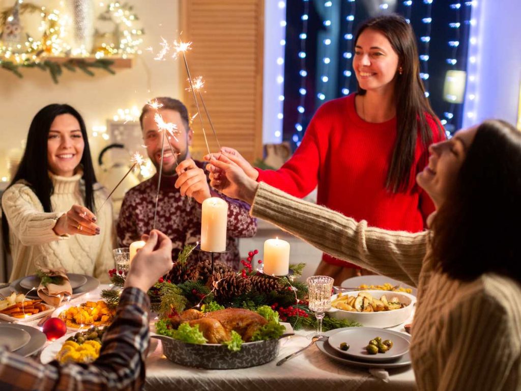 La mayoría de familias salvadoreñas celebrará la Nochebuena en casa, de acuerdo con la encuesta de hábitos de consumo.
