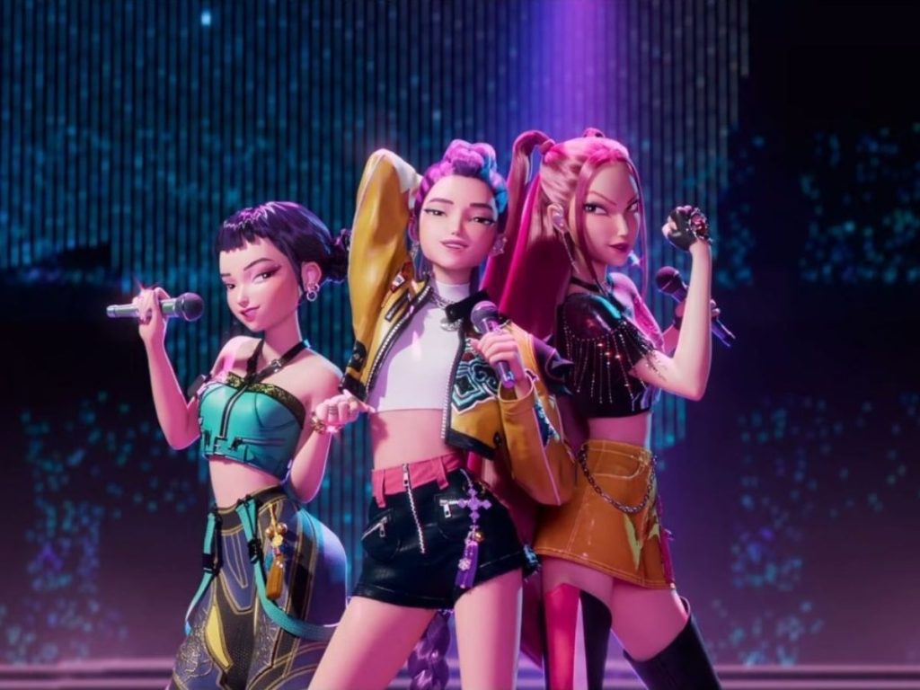 El trío de heroínas y estrellas del k-pop durante una de sus actuaciones en K-Pop Demon Hunters, la cinta que arrasa en audiencia y premios.