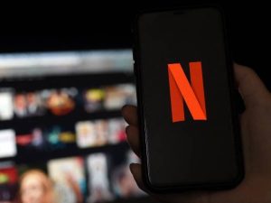 Netflix restringió la opción de controlar la app en televisores desde el celular, según informó Infobae.