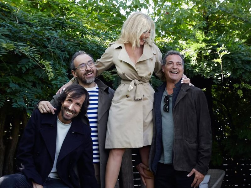 Amaia Montero y La Oreja de Van Gogh se reencuentran tras 18 años para presentar una nueva canción desde el Palacio Miramar, en San Sebastián.