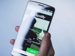 Spotify cuenta con más de 400 millones de usuarios alrededor del mundo.