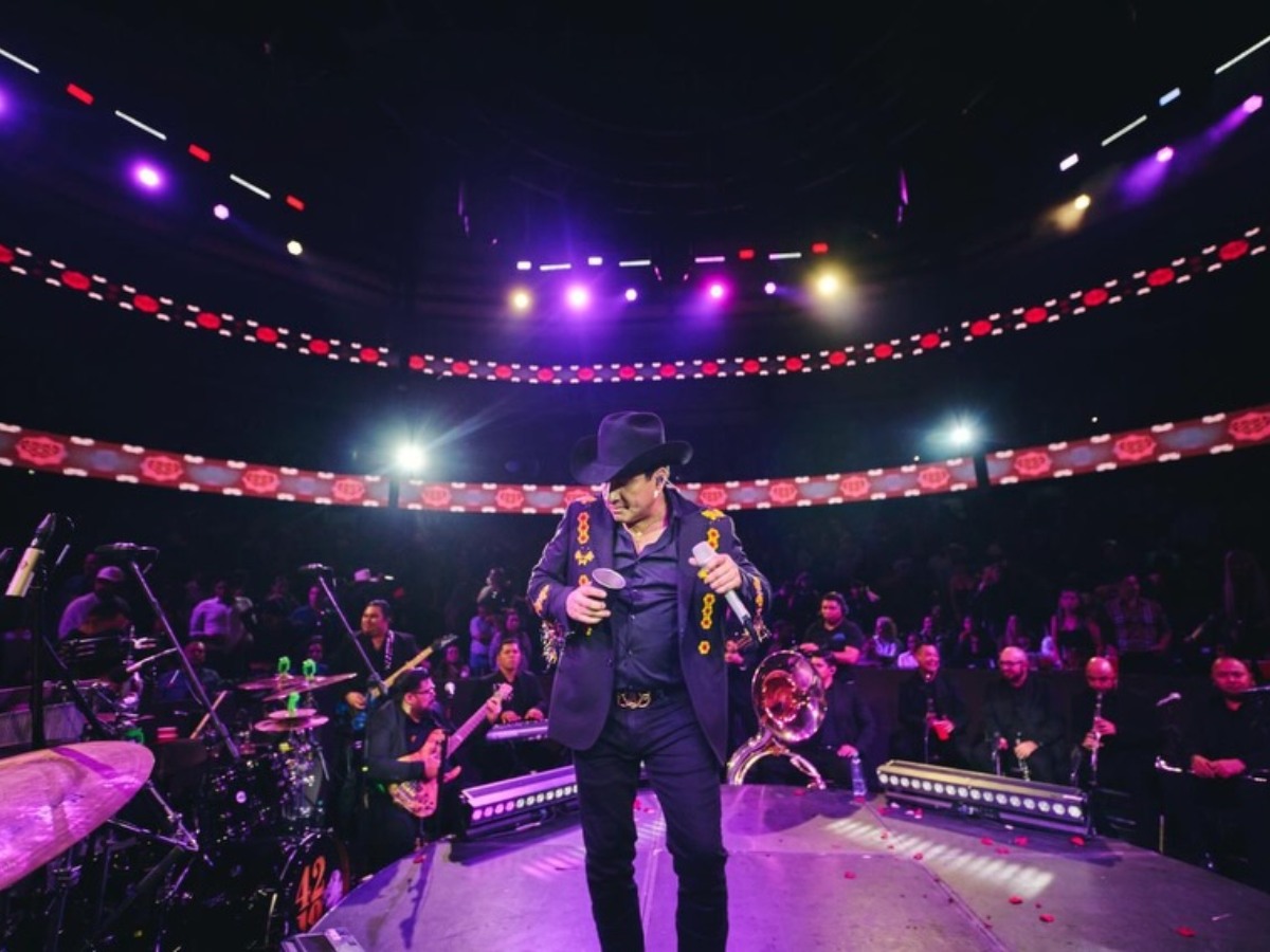 Julión Álvarez y su Norteño Banda se presentarán en El Salvador el 24 de abril de 2026 en el Estadio Cuscatlán. Fotografía/ Facebook