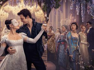 Benedict Bridgerton protagoniza la cuarta temporada de la serie con un romance inspirado en La Cenicienta, marcado por el amor imposible y las diferencias de clase.