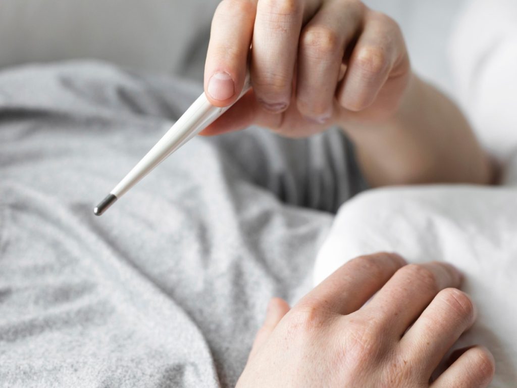 México confirmó más de 150 casos de influenza A H3N2 y mantiene monitoreo permanente ante la llegada del subclado K. Fotografía/ Freepik