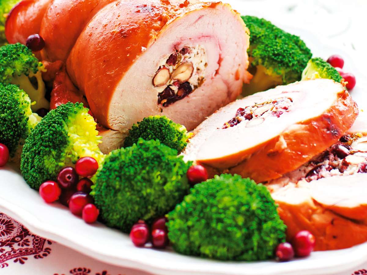 Pechuga de pavo rellena.