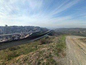 Recorrido de casi 15 kilómetros revela el fuerte descenso en cruces irregulares de salvadoreños en la frontera entre Estados Unidos y México.