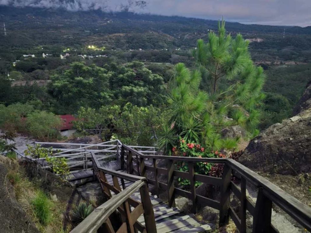 Mirador Turístico Los Shimishos
