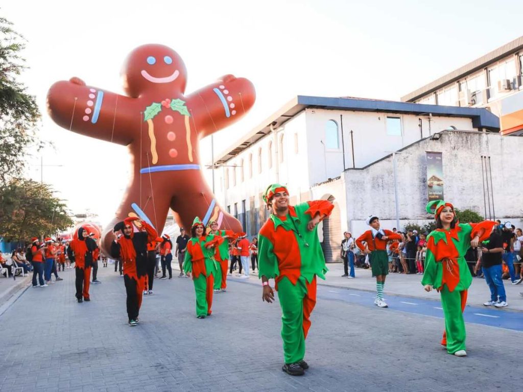 Desfile de globo gigantes centro historico
