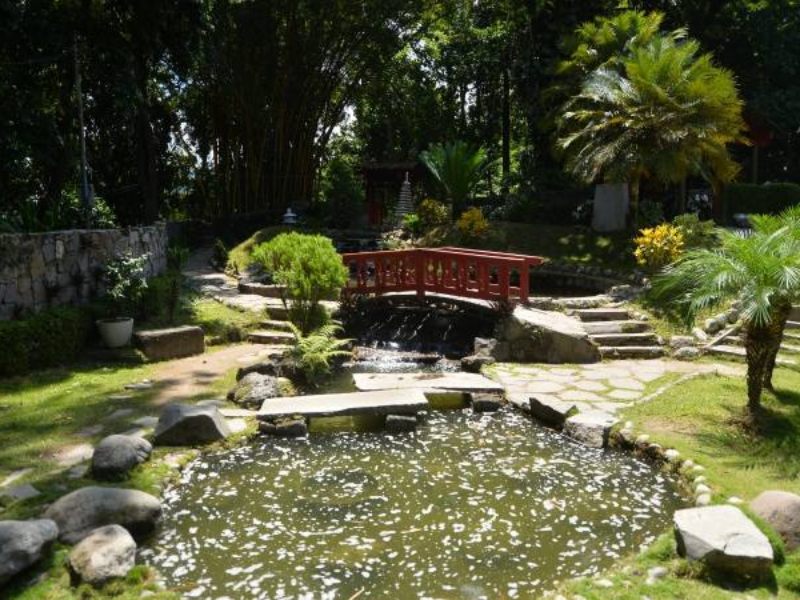 El Parque Saburo Hirao combina naturaleza, juegos y aprendizaje para todas las edades.