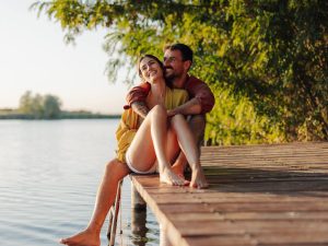Un abrazo también es refugio. Cuando el cuerpo se siente en paz, la mente respira.
