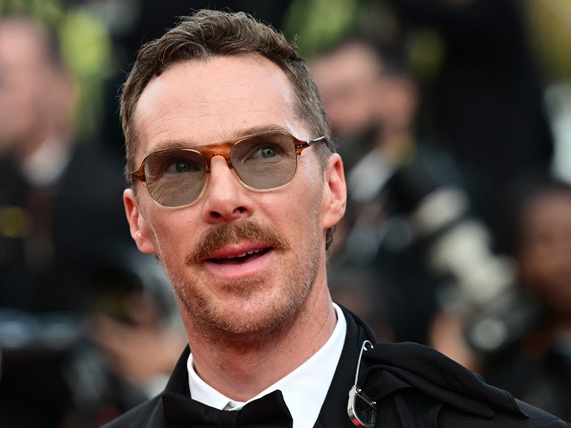 Benedict Cumberbatch cumple 50 entre superhéroes, teatro y cine independiente.