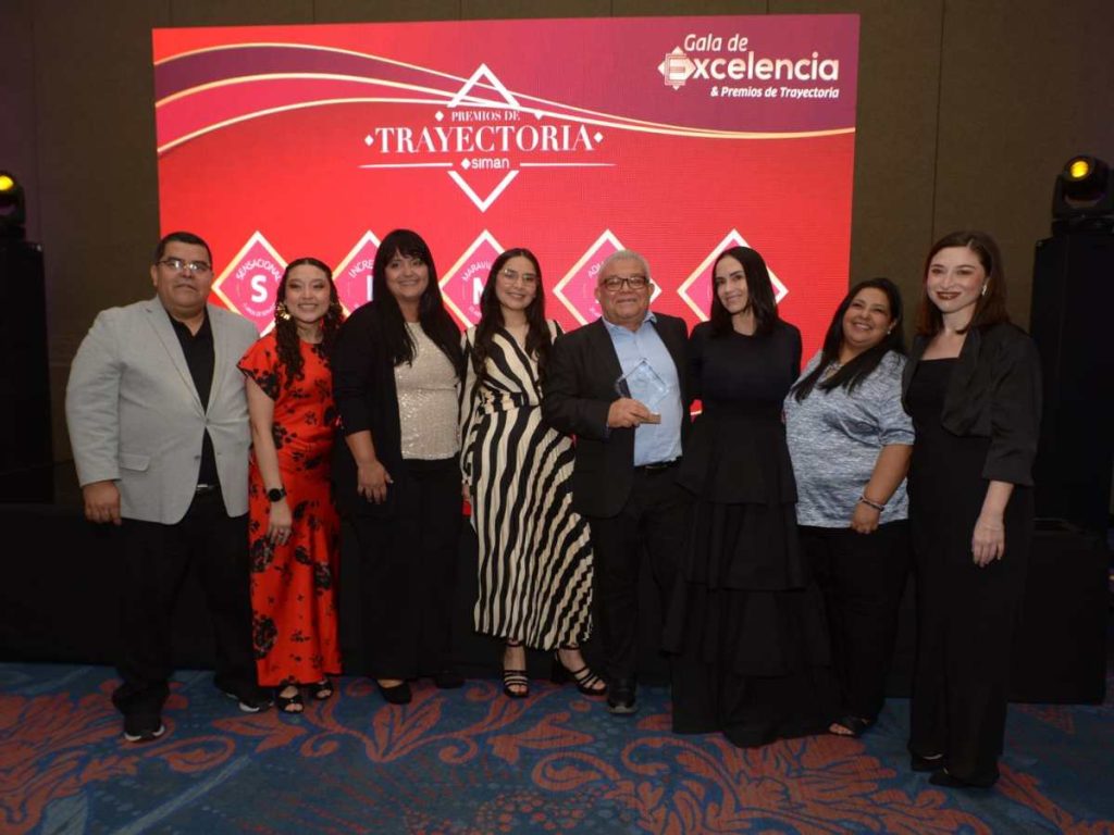 Jorge Chávez Almacenes SIMAN