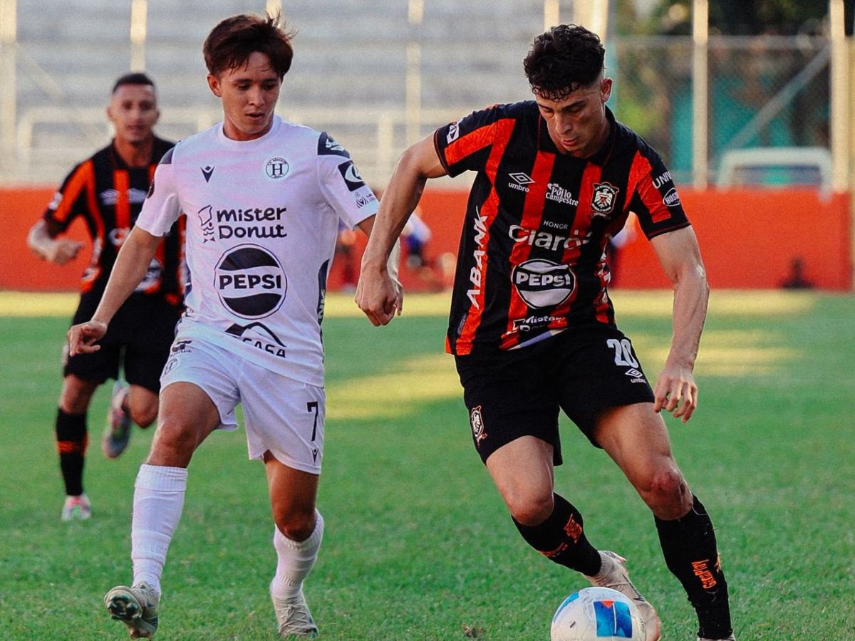 Águila derrotó al Hércules. Foto X Águila