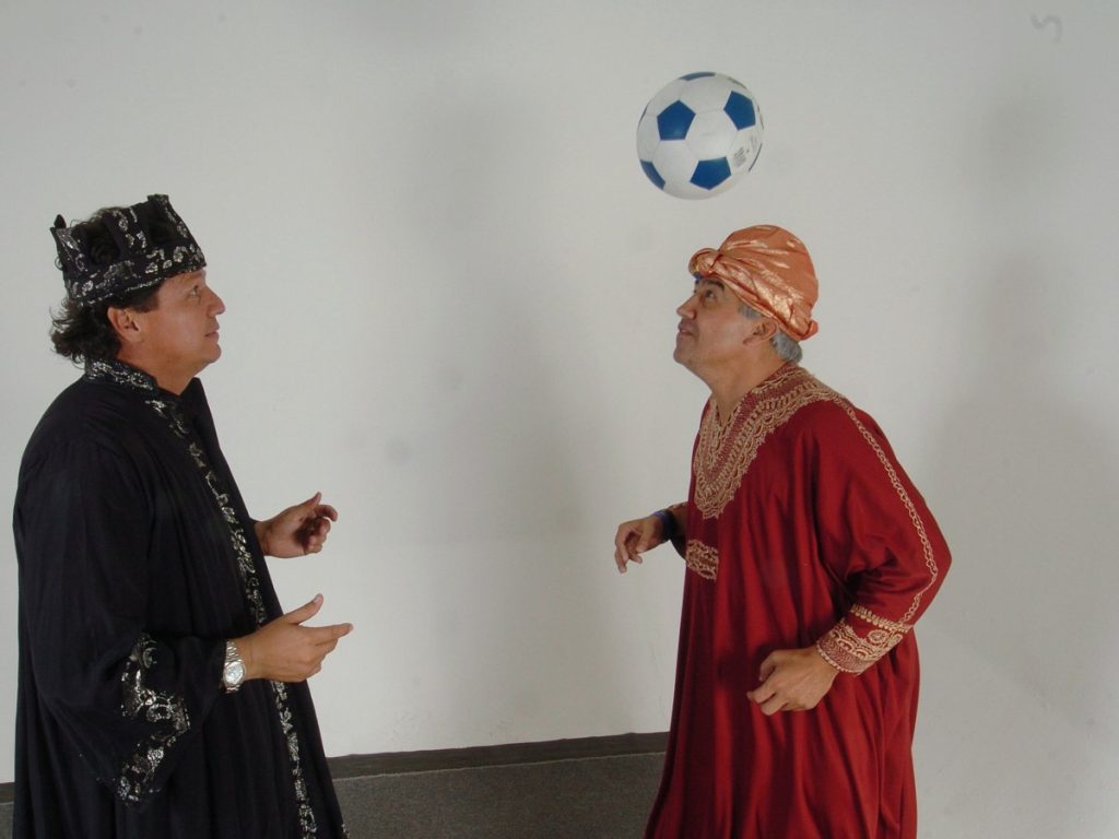 Jaime Rodriguez, izquierda y Norberto Huezo, ambos nos dejaron en el 2025. Foto: Archivo Wilfredo Diaz