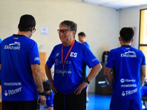 deportes-futbol-selecta-bolillo-gomez