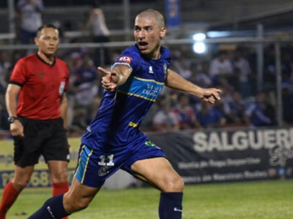 Edson Escobar celebra su gol con Zacatecoluca ante Firpo. Foto IG Zacatecoluca