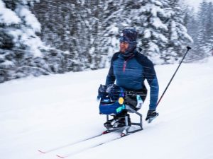 David Chávez hace historia: será el primer salvadoreño en los Juegos Paralímpicos de Invierno