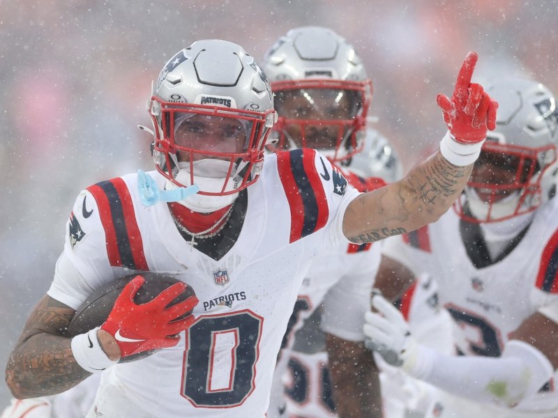 El festejo del colombiano-estadounidense Christian González, de los Patriotas de Nueva Inglaterra. / Foto AFP