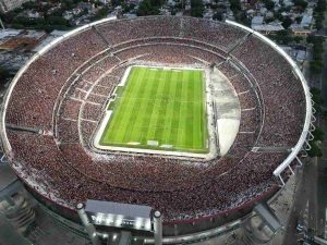 El estadio Monumental será ampliado a 101.000 espectadores y se perfila como una de las sedes más importantes del fútbol mundial.