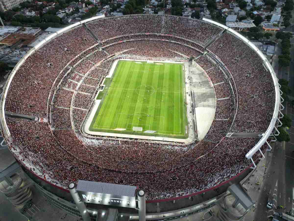 El estadio Monumental será ampliado a 101.000 espectadores y se perfila como una de las sedes más importantes del fútbol mundial.