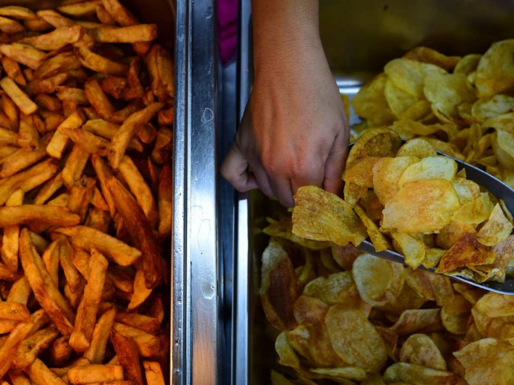 La receta detrás de las papas fritas más buscadas en Santa Tecla