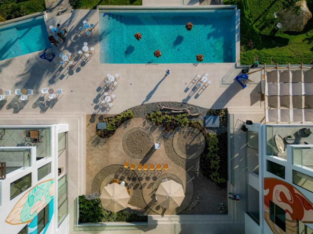 Autoridades y representantes del sector turismo participaron en la apertura de los proyectos inmobiliarios que dinamizan la economía local. 